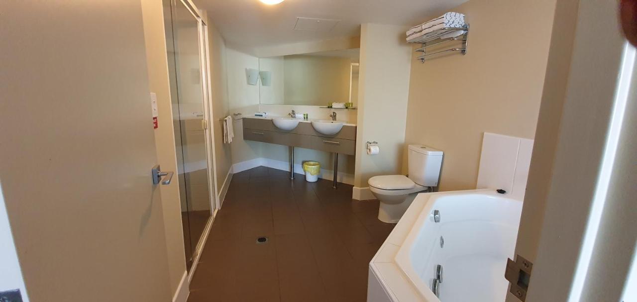 Pier Resort Urangan Exteriér fotografie
