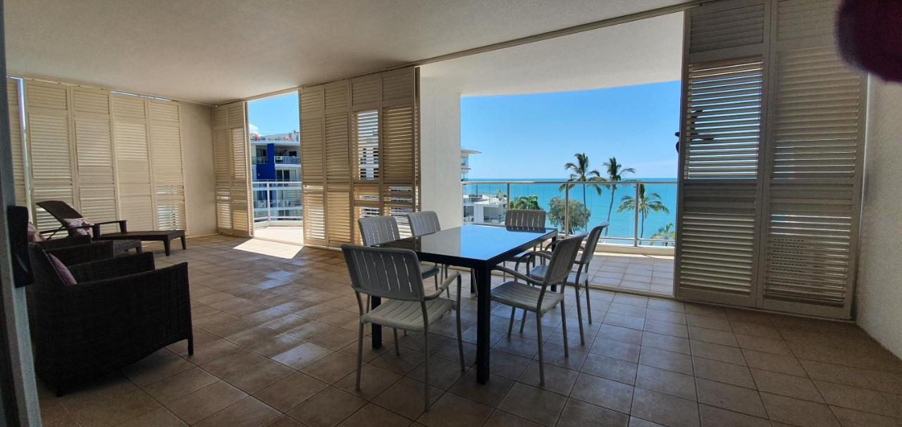 Pier Resort Urangan Exteriér fotografie