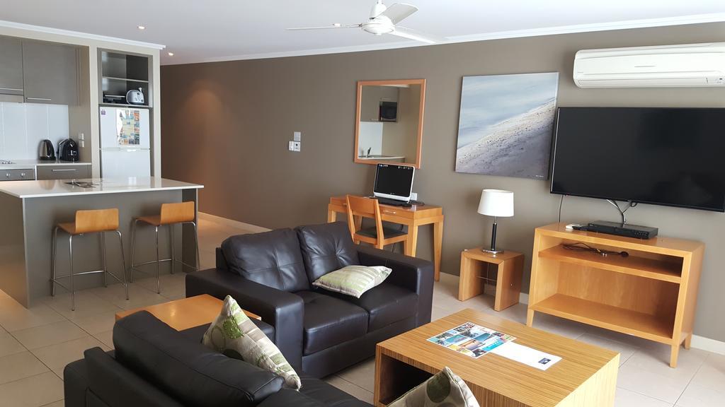 Pier Resort Urangan Exteriér fotografie