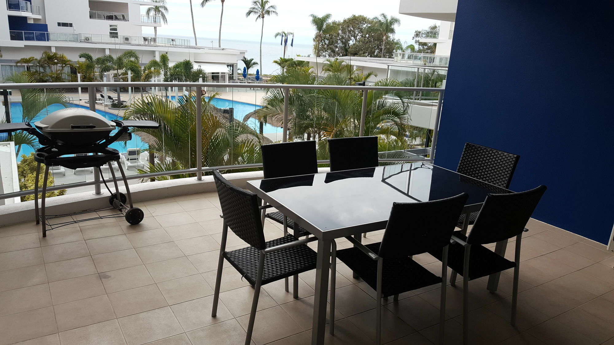 Pier Resort Urangan Exteriér fotografie