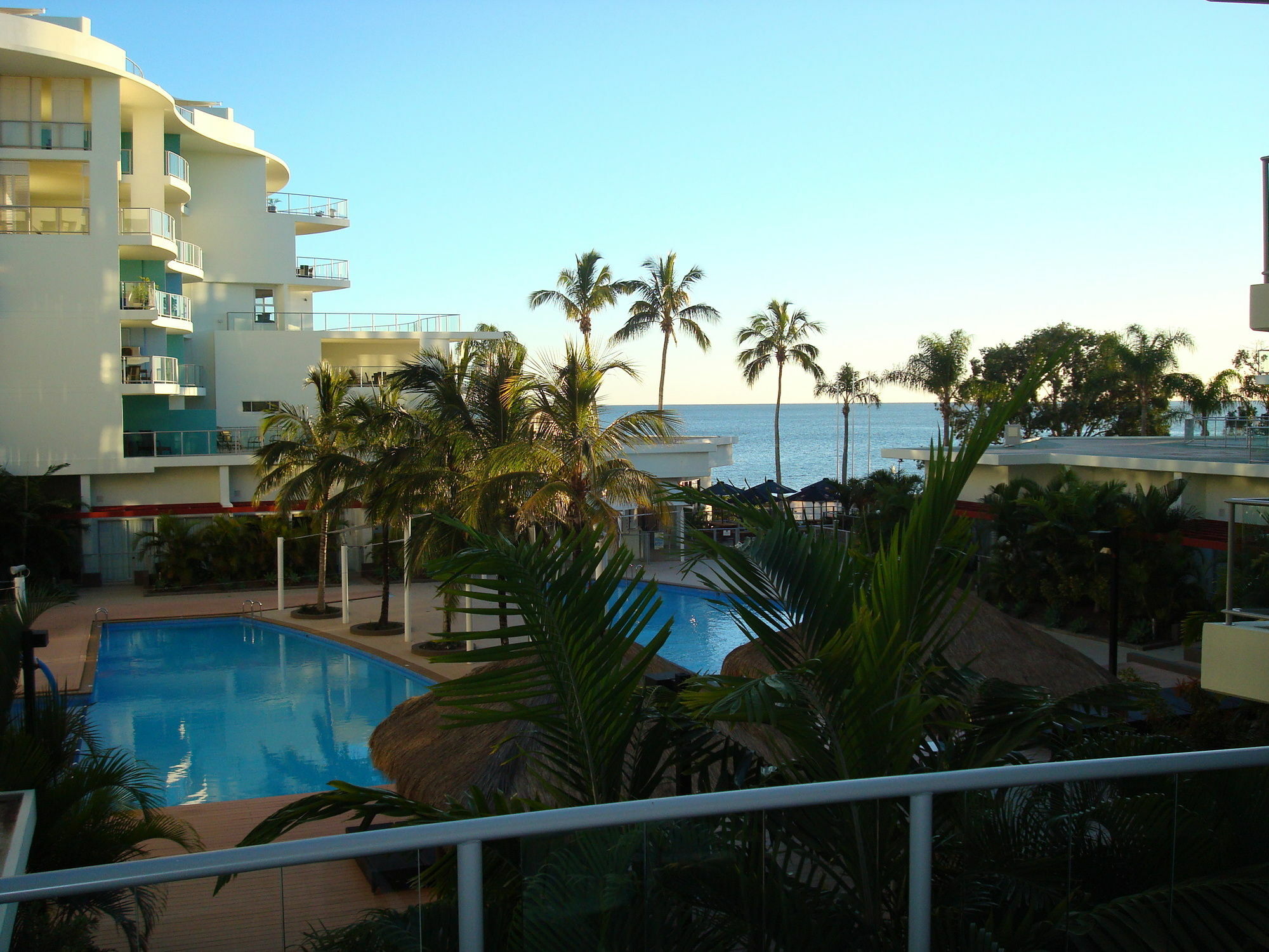 Pier Resort Urangan Exteriér fotografie